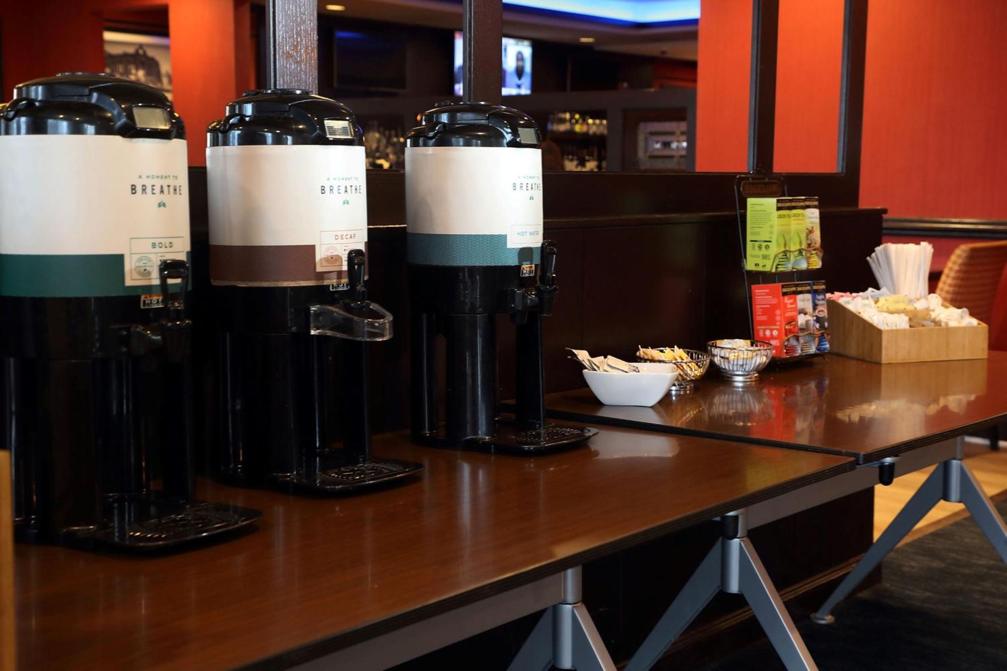 Four Points By Sheraton Wakefield Boston Hotel & Conference Center Ngoại thất bức ảnh