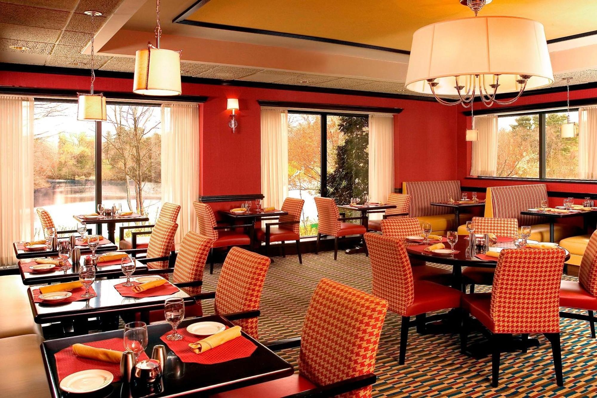 Four Points By Sheraton Wakefield Boston Hotel & Conference Center Ngoại thất bức ảnh
