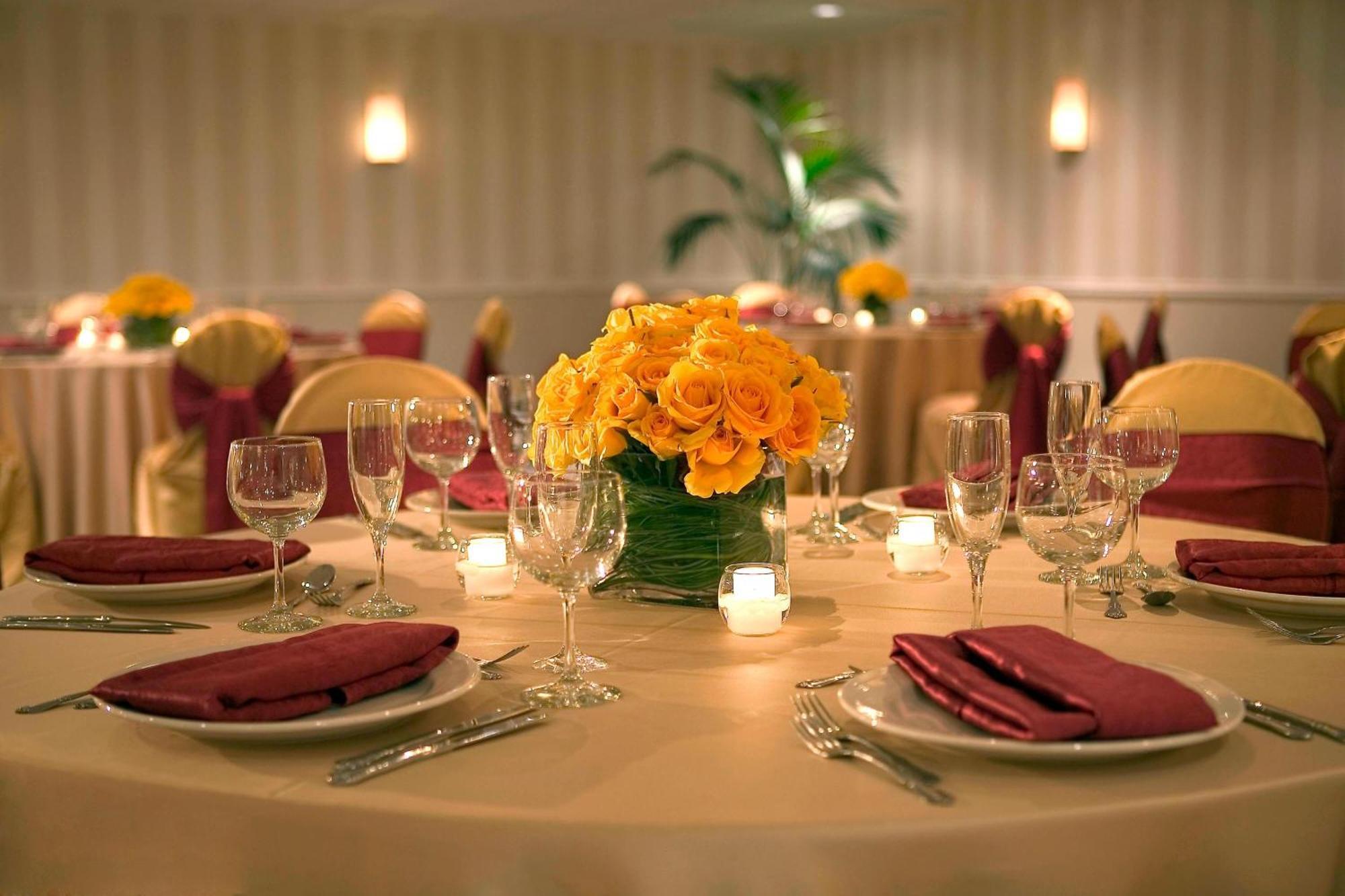 Four Points By Sheraton Wakefield Boston Hotel & Conference Center Ngoại thất bức ảnh
