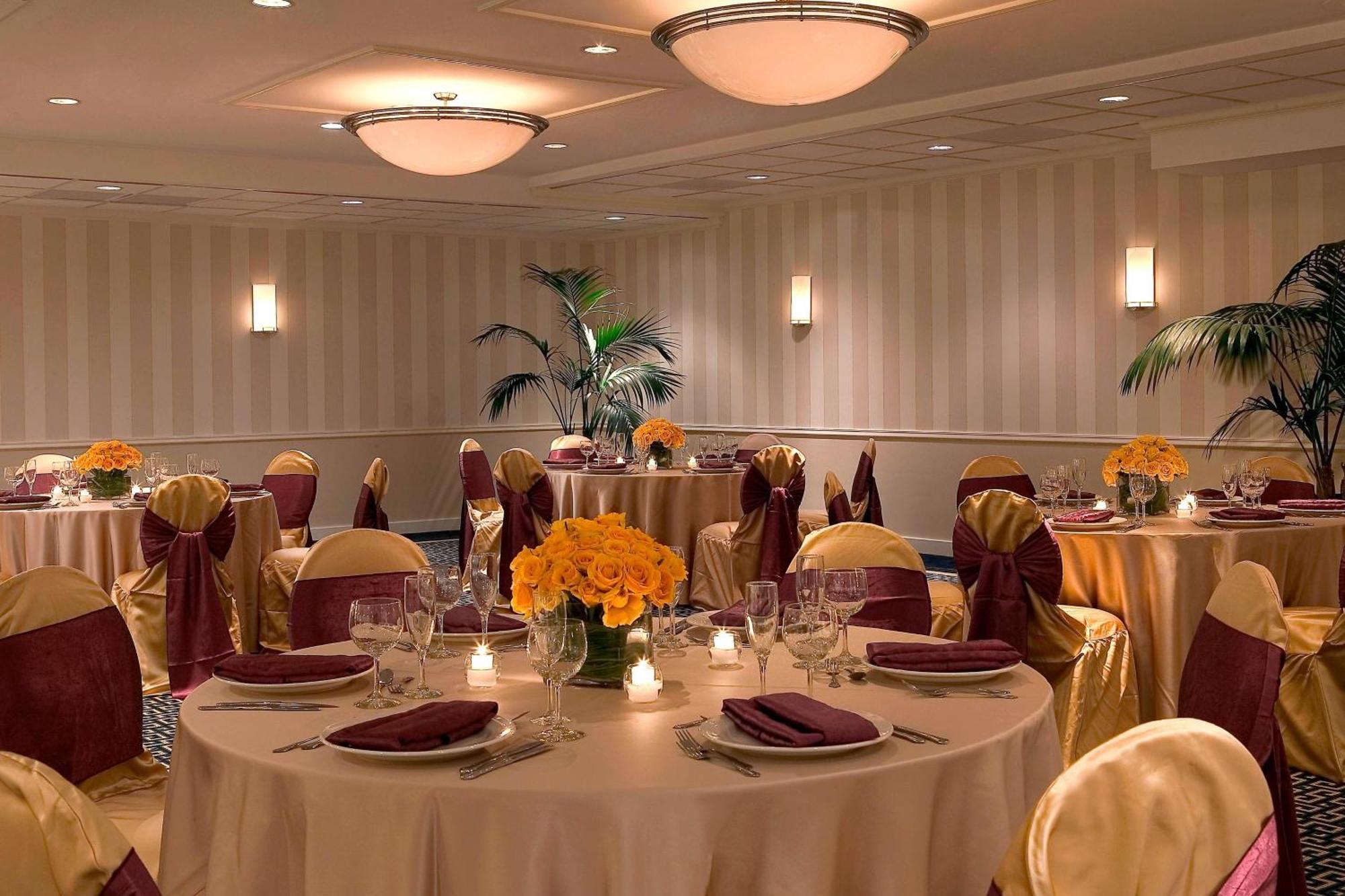 Four Points By Sheraton Wakefield Boston Hotel & Conference Center Ngoại thất bức ảnh